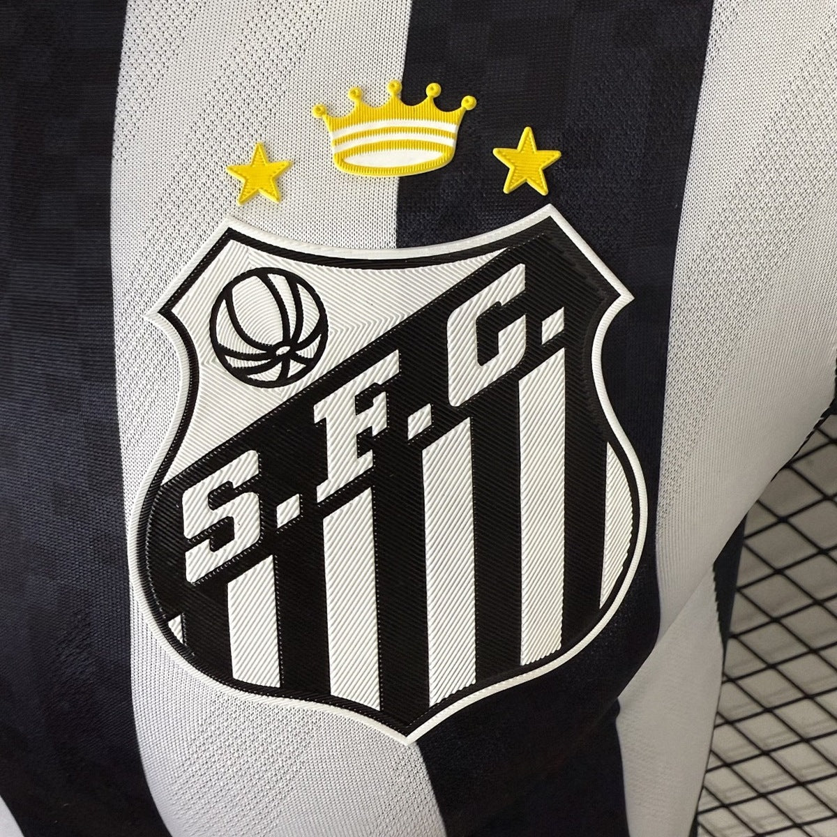 Jersey Santos do Brasil FC 2025-26 Visitante negro, foto 5 de 9