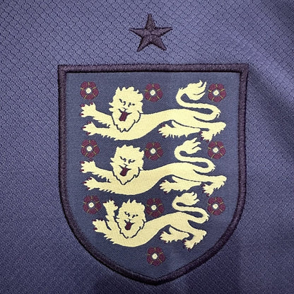 Jersey Inglaterra 2024 Visitante morado, foto 4 de 7