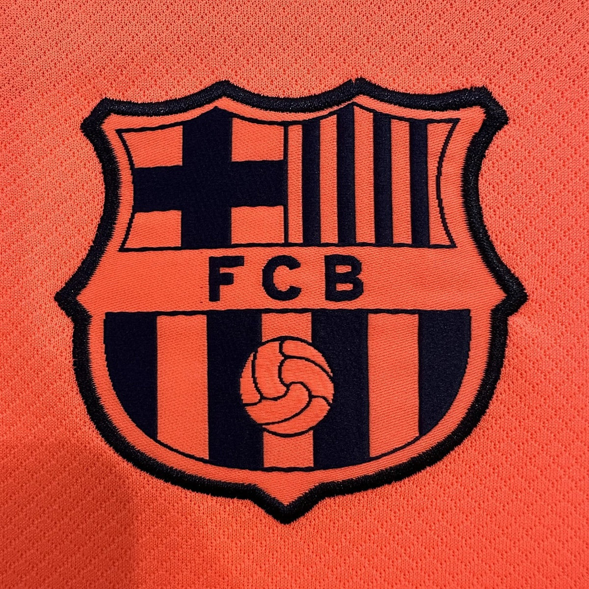 Jersey FC Barcelona 2025-26 Tercero naranja, foto 4 de 8