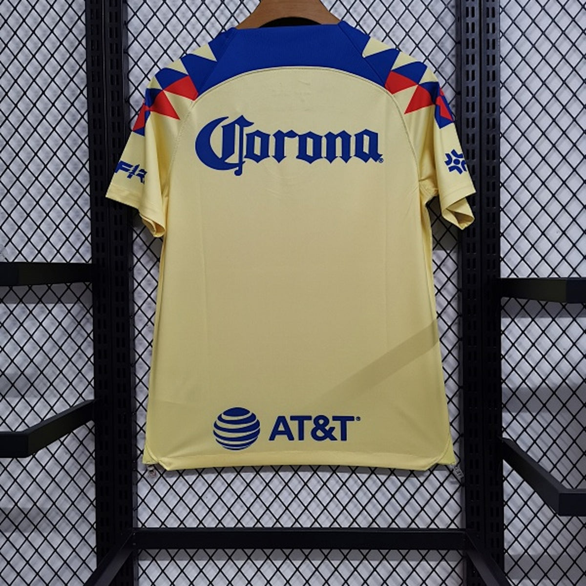 Jersey América 2023-24 Local amarillo, foto 5 de 8