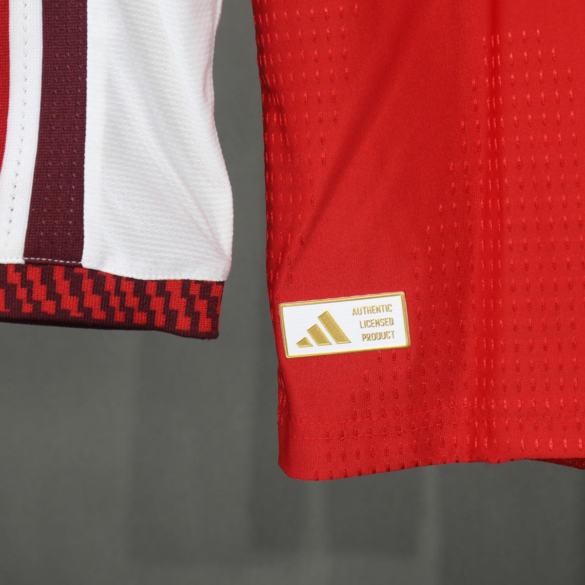Jersey Arsenal 2026-27 Local rojo, foto 5 de 5