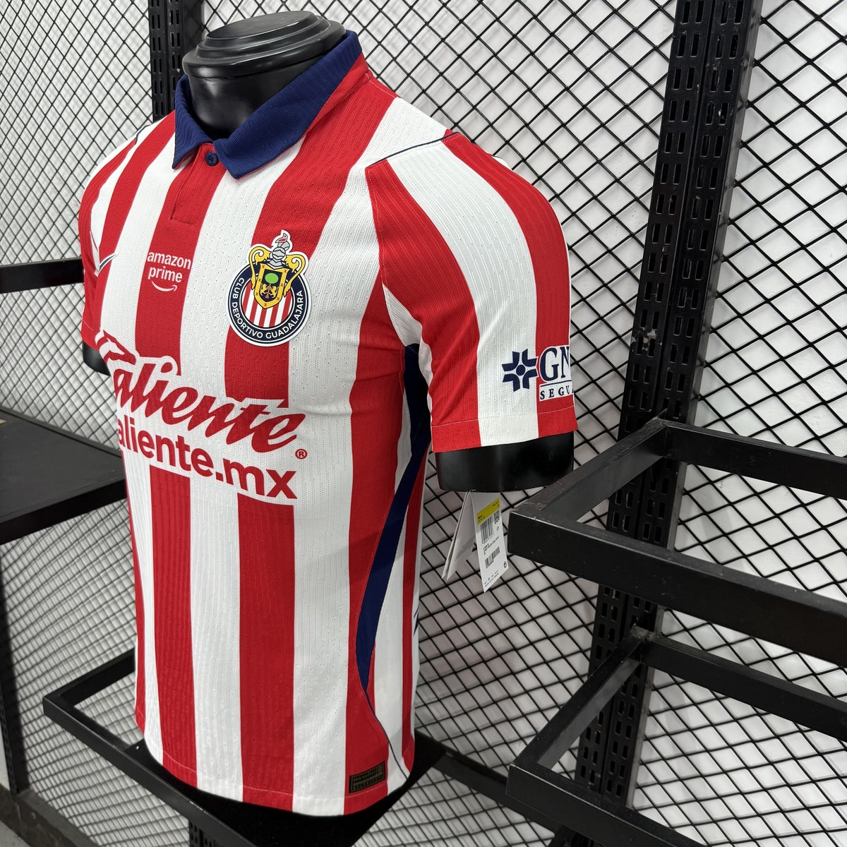 Jersey Chivas Guadalajara 2026-27 Local rojo, foto 5 de 9