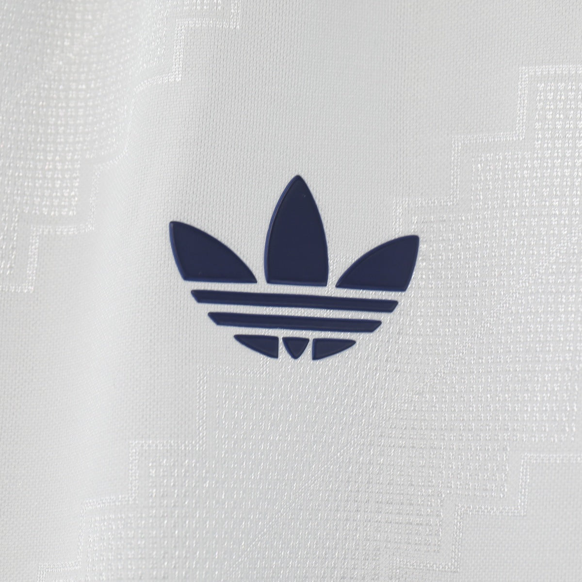 Jersey Bayern Múnich 2026-27 Visitante blanco, foto 5 de 7