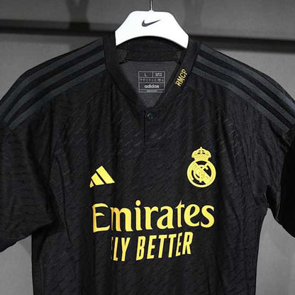 Jersey Real Madrid 2023-24 Tercero negro, foto 4 de 4