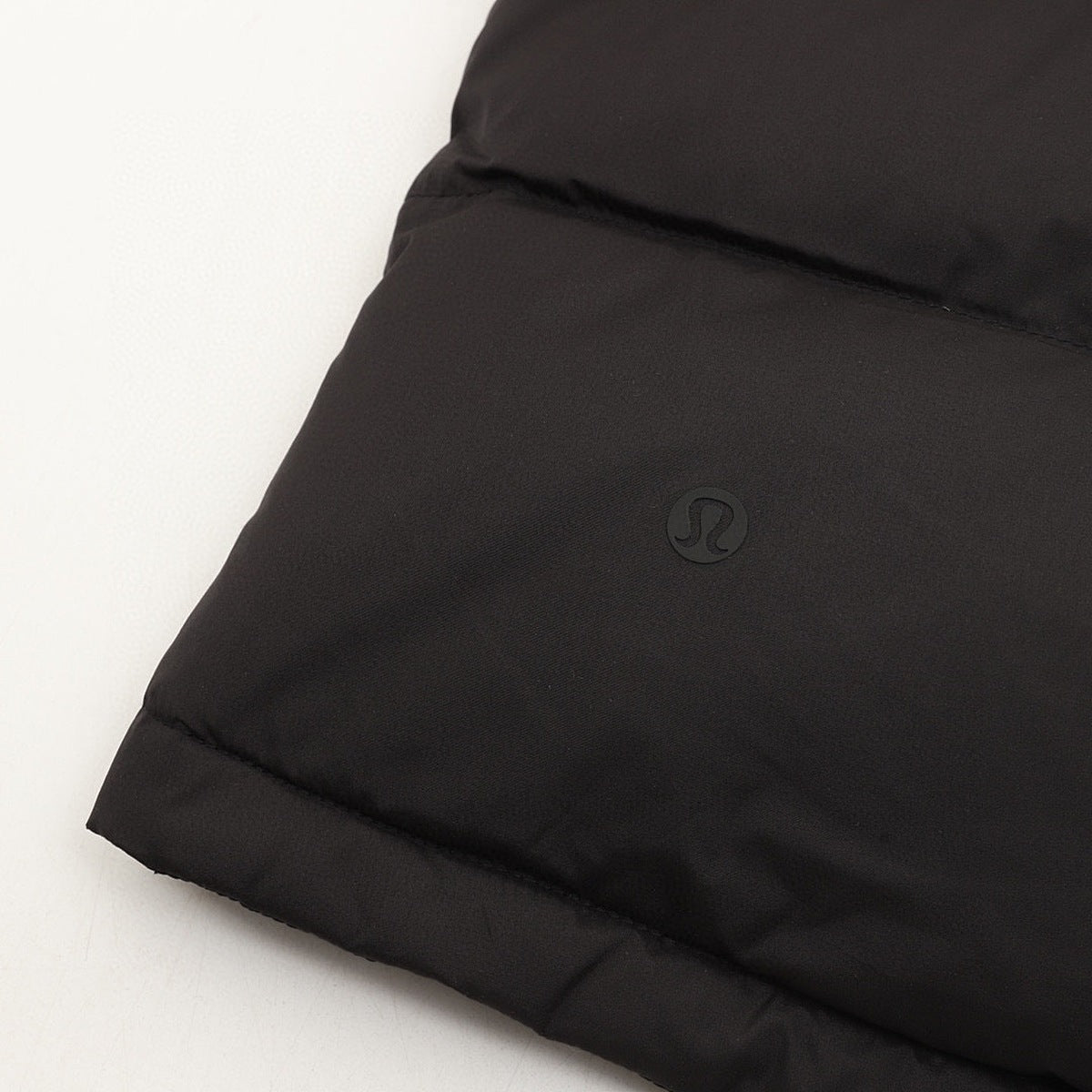 Chamarra de Plumas lululemon Wunder Puff 5 Paneles Negra negro, foto 2 de 9