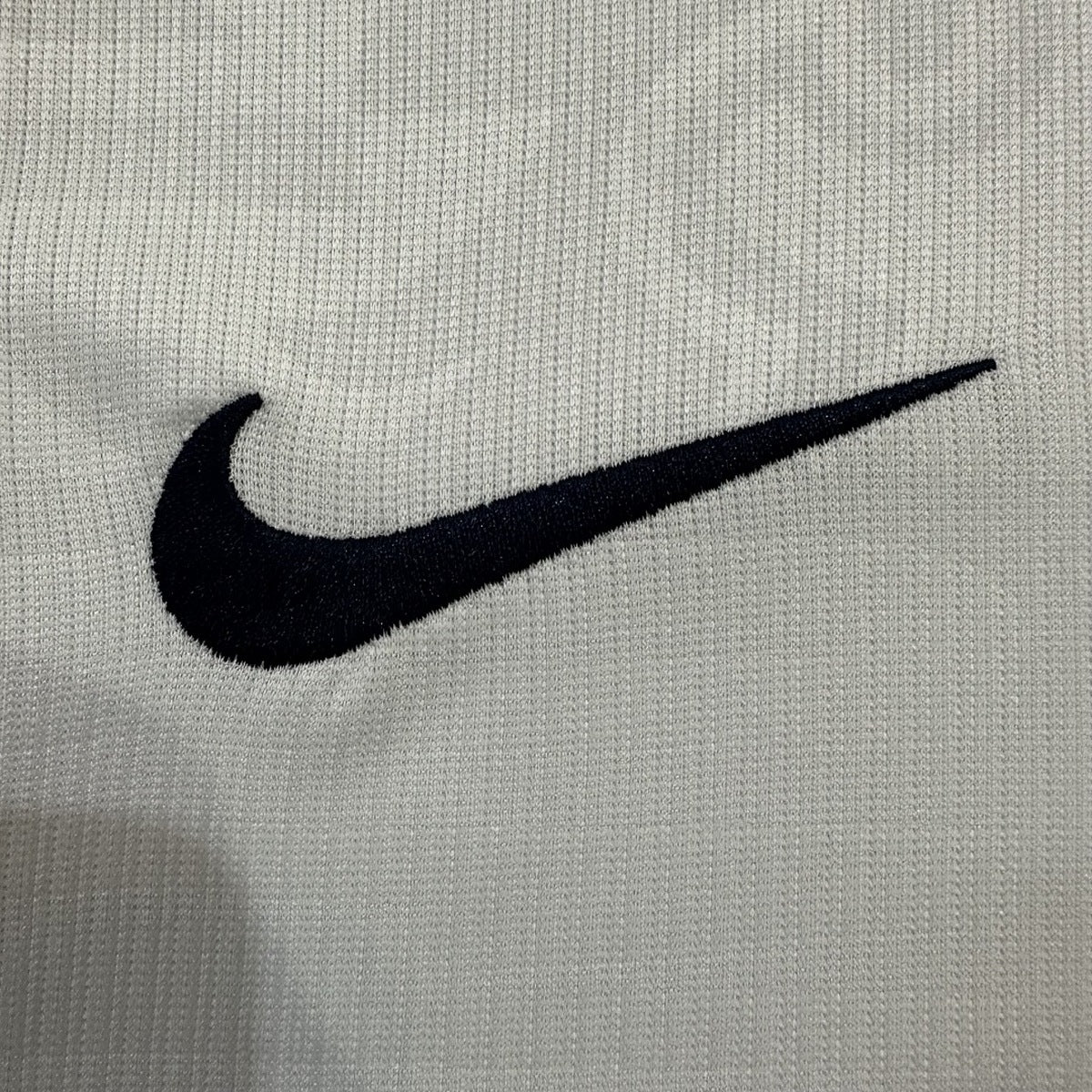 Jersey Inglaterra 2026 Local blanco, foto 6 de 9