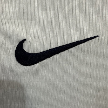 Jersey Inglaterra 2026 Local blanco, foto 6 de 9