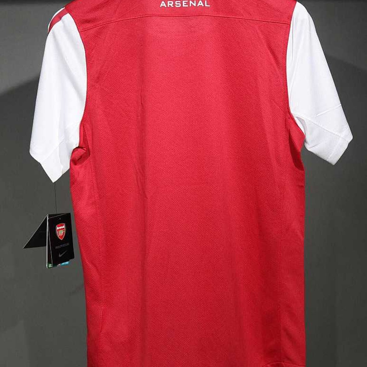 Jersey Arsenal 2011-12 Local rojo, foto 2 de 13