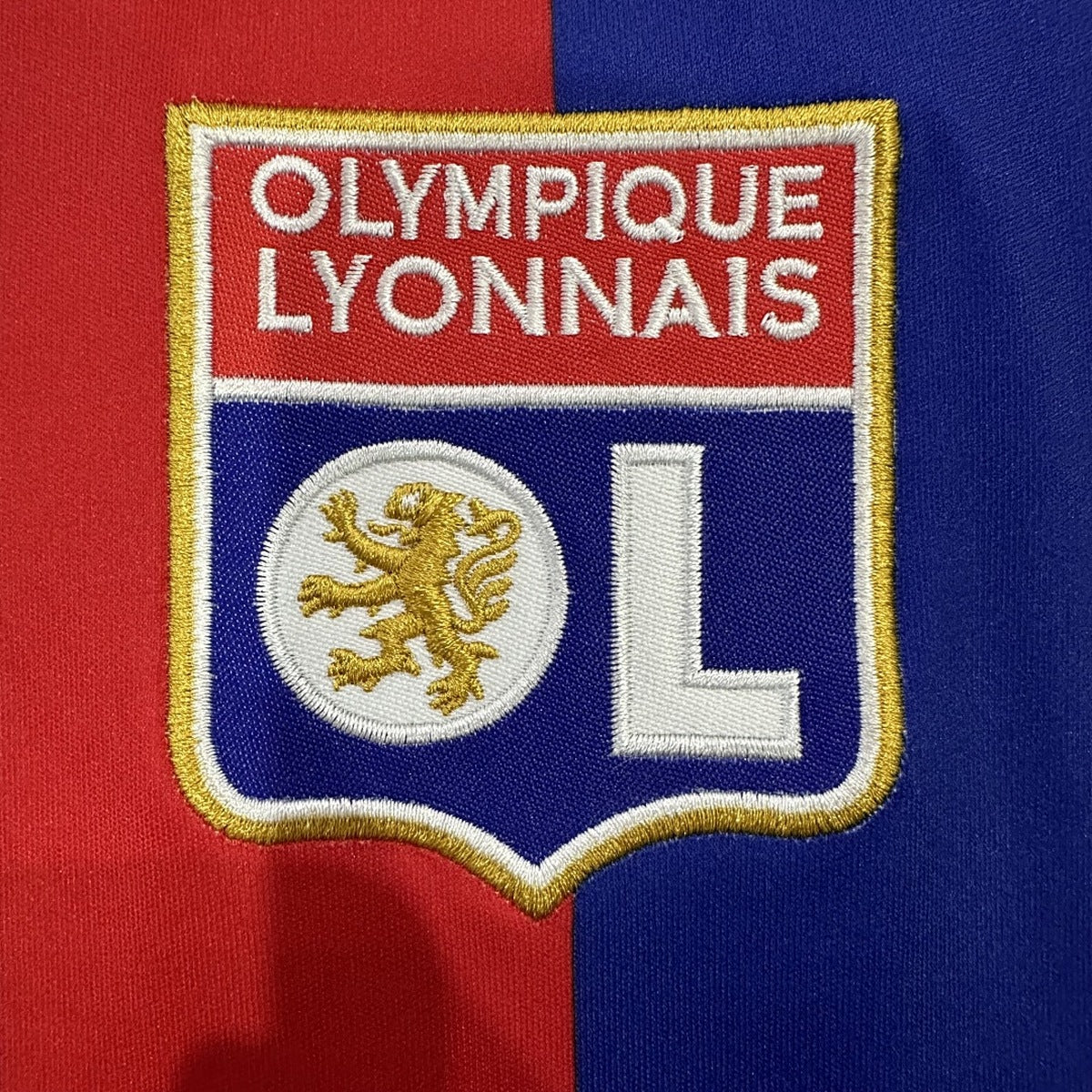 Jersey Lyon 2025-26 Local blanco, foto 5 de 7