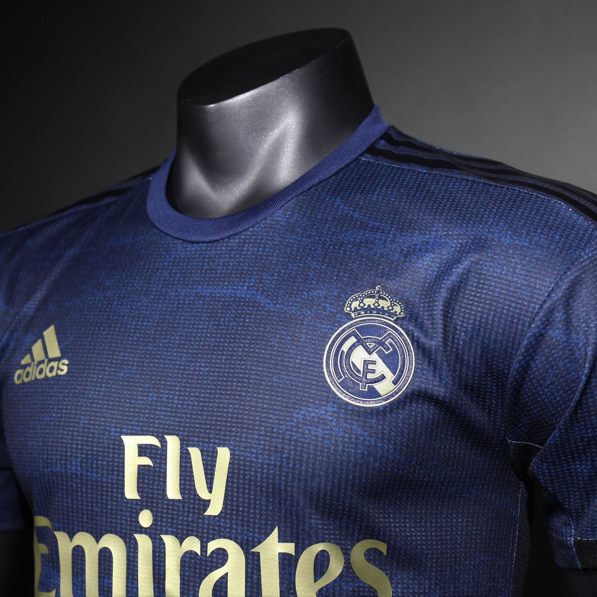 Jersey Real Madrid 2019-20 Visitante azul marino, foto 3 de 9