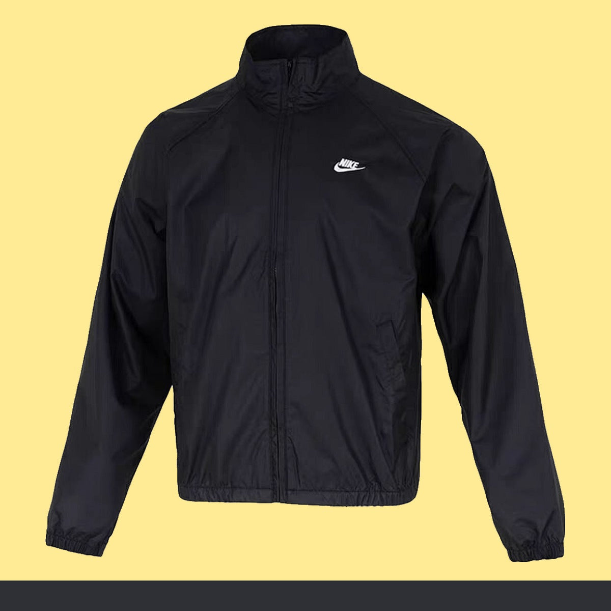 Chamarra Nike Cortavientos Letras, foto 1 de 3