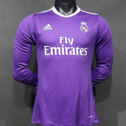 Jersey Real Madrid 2016-17 Visitante morado, foto 6 de 12