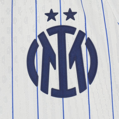 Jersey Inter de Milán 2026-27 Visitante blanco, foto 5 de 6