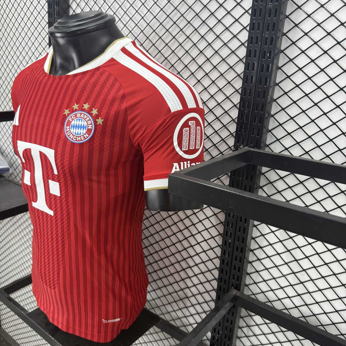 Jersey Bayern Múnich 2026-27 Local rojo, foto 6 de 9