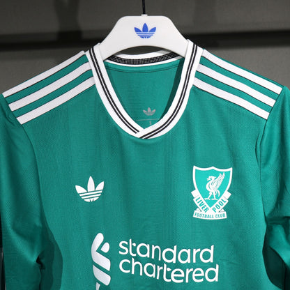Jersey Liverpool 2025-26 Tercero verde, foto 6 de 6