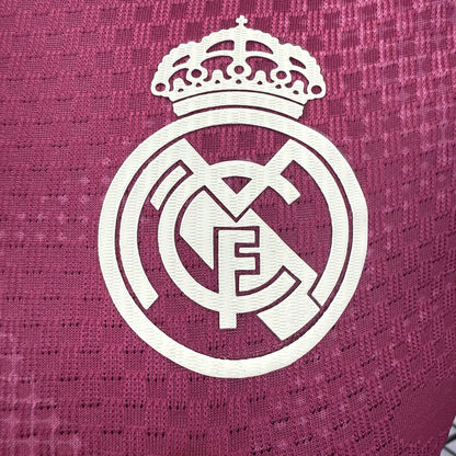 Jersey Real Madrid 2026-27 Tercero rojo, foto 6 de 10
