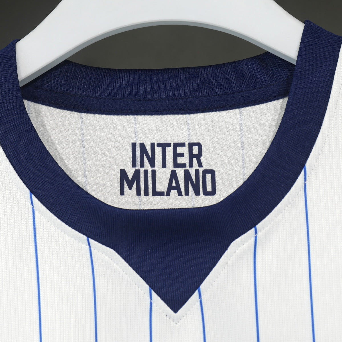 Jersey Inter de Milán 2026-27 Visitante blanco, foto 6 de 7