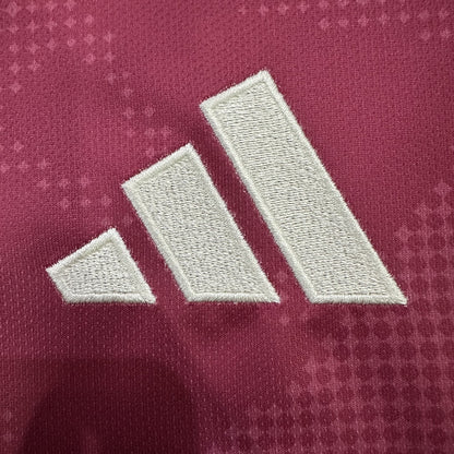 Jersey Real Madrid 2026-27 Tercero rojo, foto 5 de 8