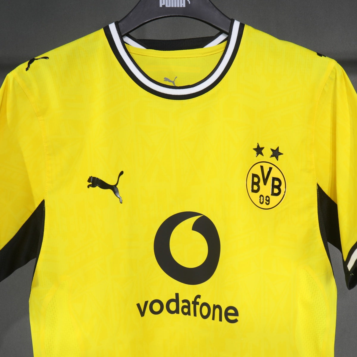 Jersey Borussia Dortmund 2026-27 Local amarillo, foto 6 de 6
