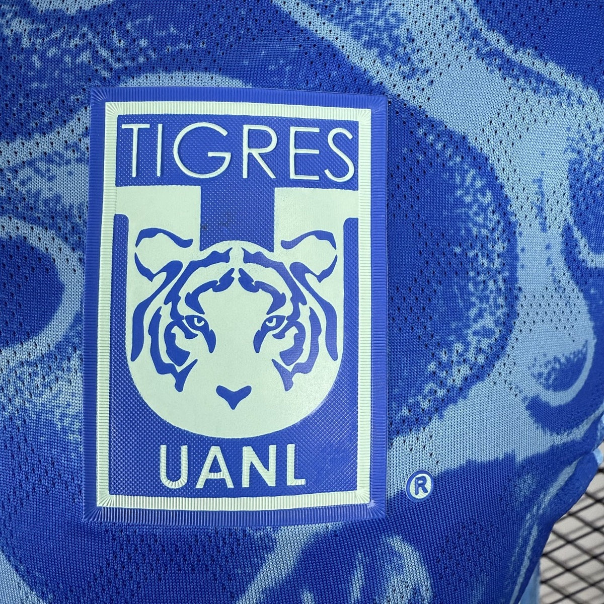 Jersey Tigres UANL 2025-26 Visitante azul, foto 6 de 8