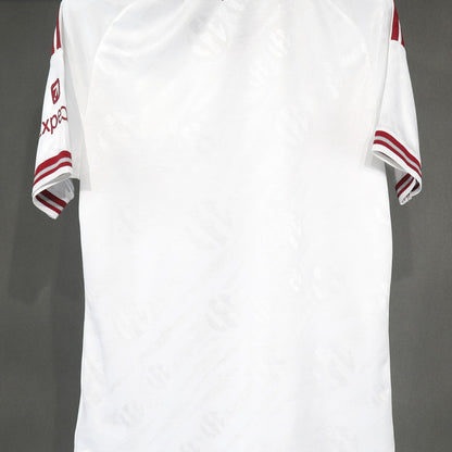 Jersey Liverpool 2026-27 Visitante blanco, foto 3 de 7