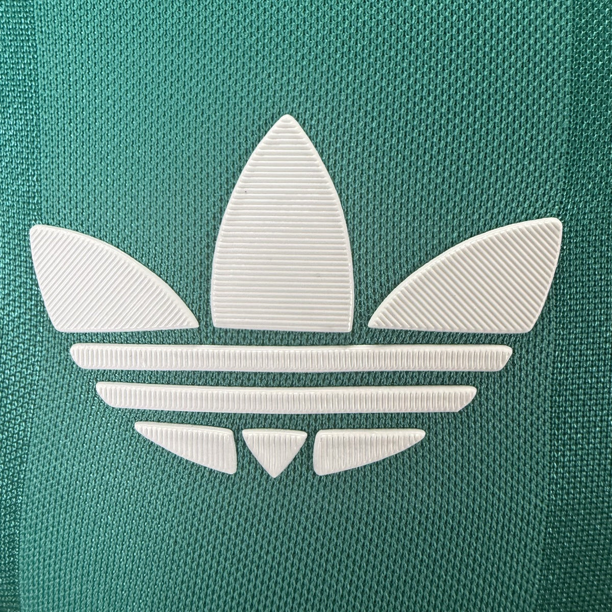 Jersey Liverpool 2025-26 Tercero verde, foto 6 de 11