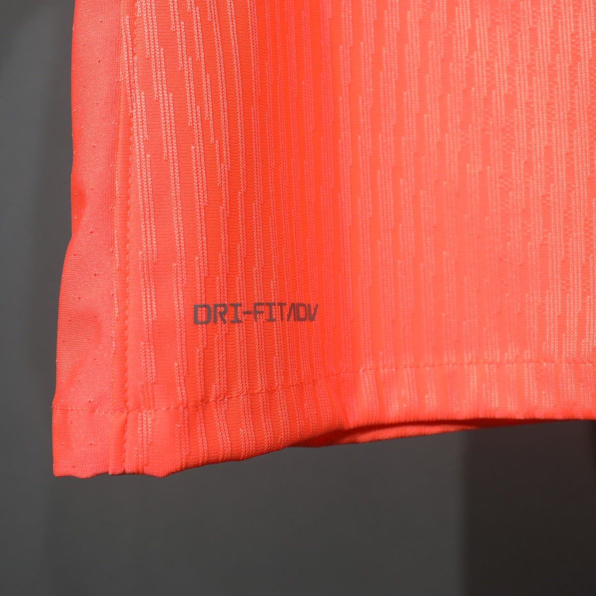 Jersey FC Barcelona 2025-26 Tercero naranja, foto 4 de 6