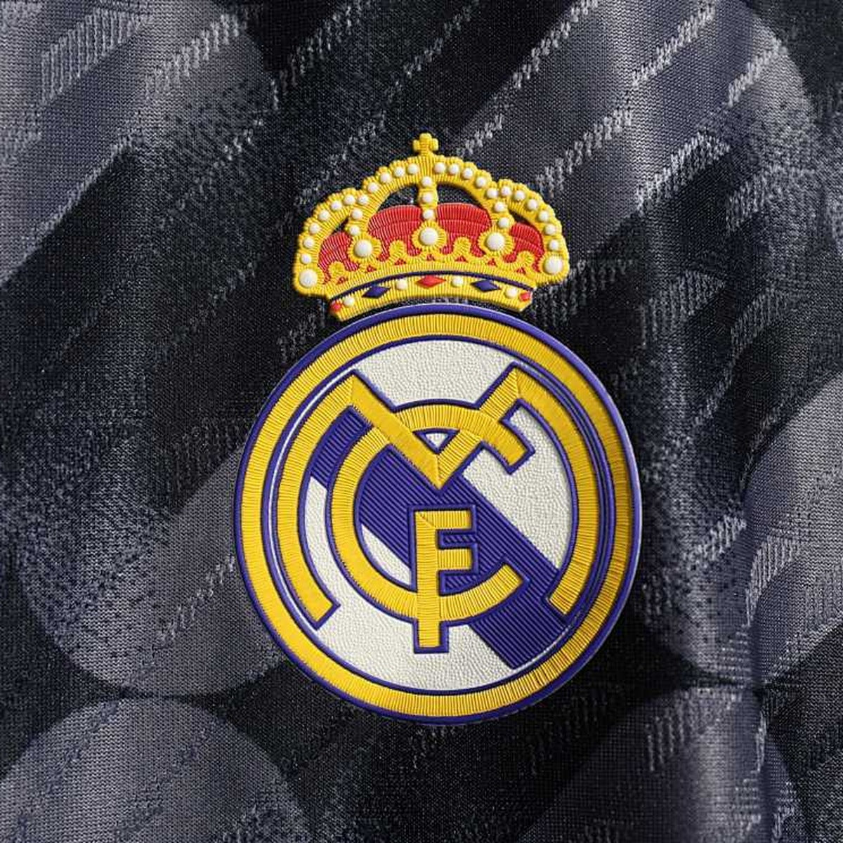 Jersey Real Madrid 2023-24 Visitante azul marino, foto 5 de 6