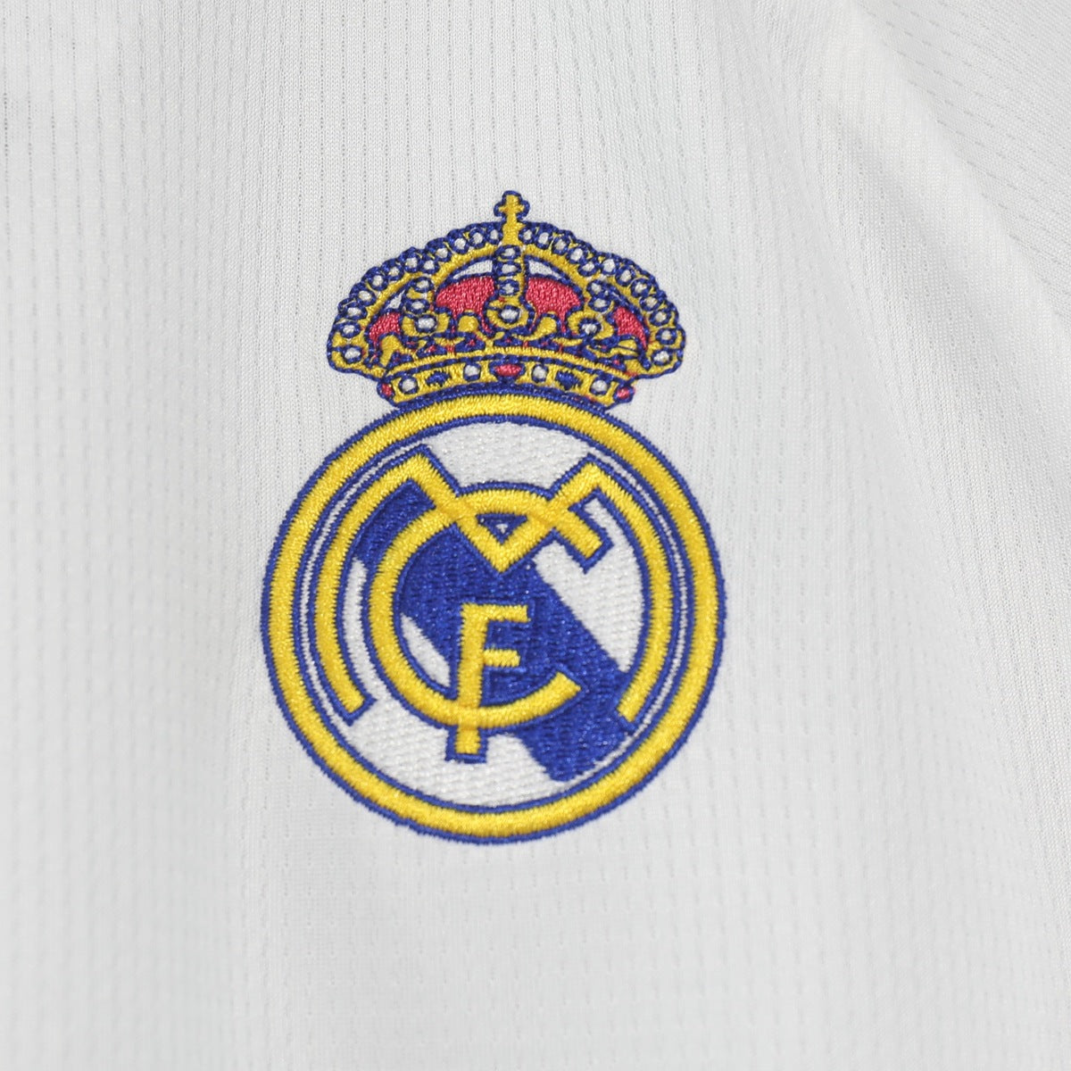 Jersey Real Madrid 2026-27 Local blanco, foto 5 de 6