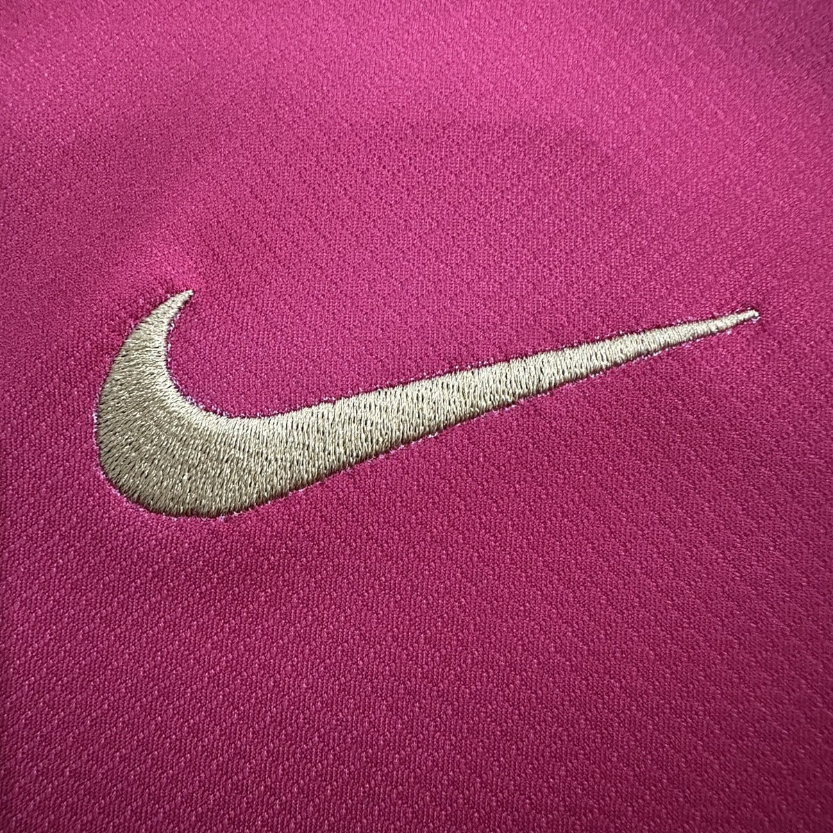 Jersey FC Barcelona 2024-25 Edición Especial Travis Scott rojo, foto 5 de 8