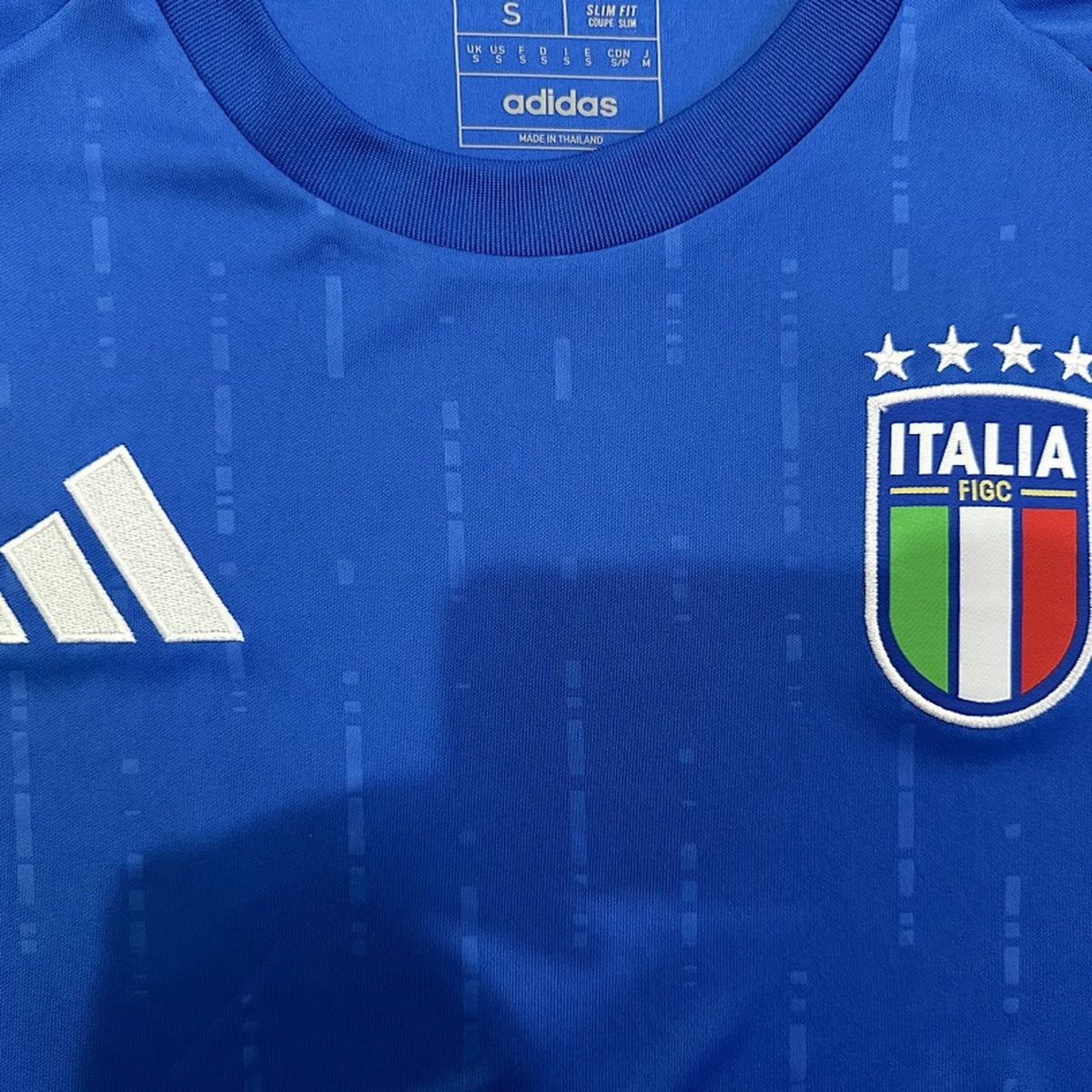 Jersey Italia 2024 Local azul, foto 5 de 8
