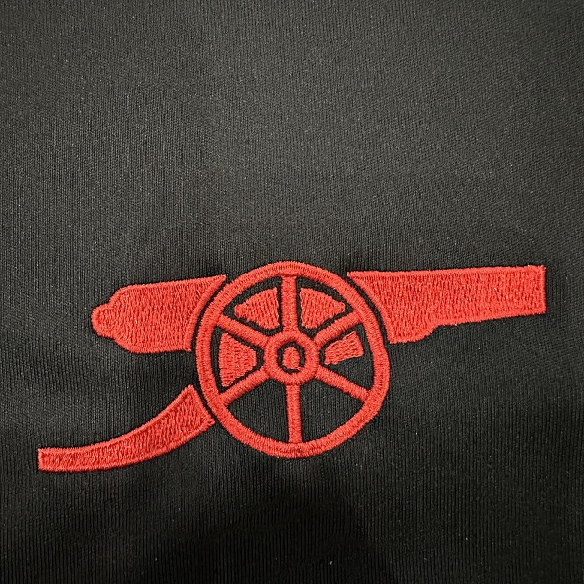 Jersey Arsenal 2024-25 Visitante negro, foto 5 de 5