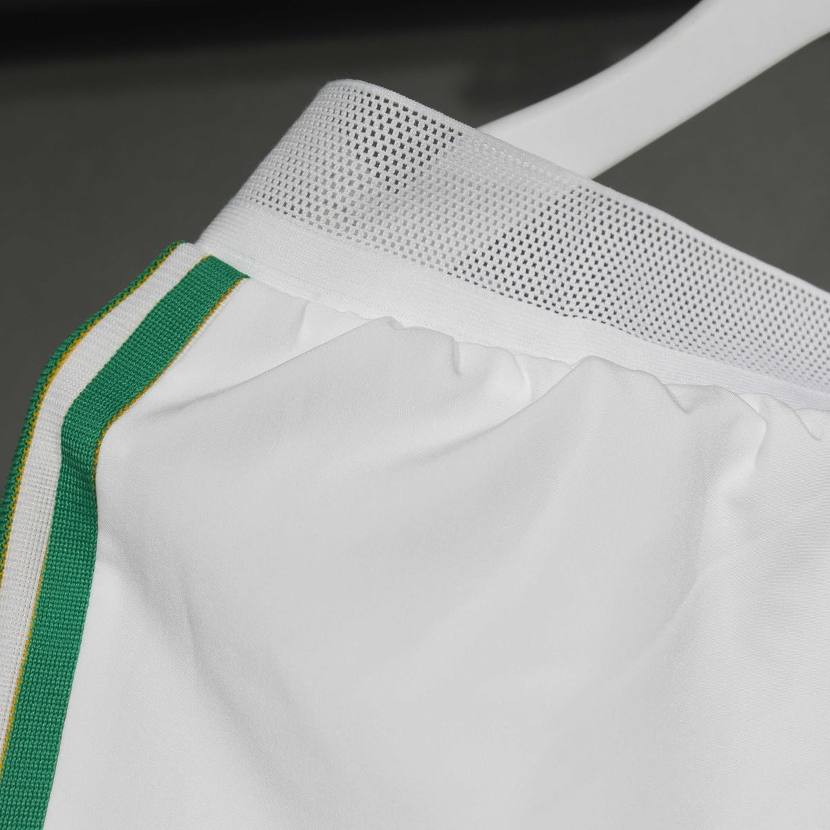 Short AS Roma adidas 2025 Tercero blanco, foto 3 de 5