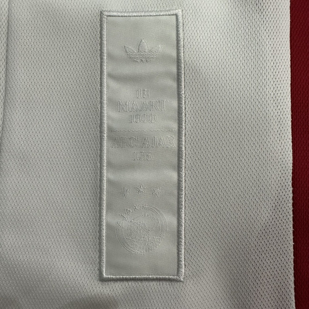 Jersey Ajax 2024-25 Edición Especial 125 Aniversario rojo, foto 7 de 8