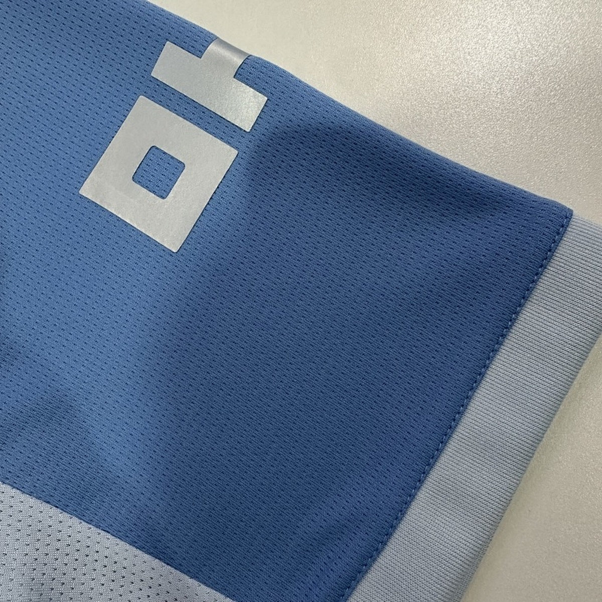 Jersey Manchester City 2026-27 Local azul, foto 6 de 8