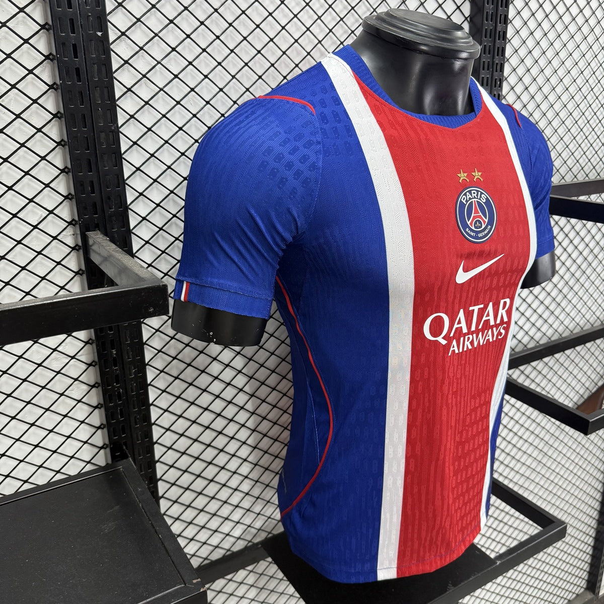 Jersey Paris Saint-Germain 2026-27 Local rojo, foto 7 de 9
