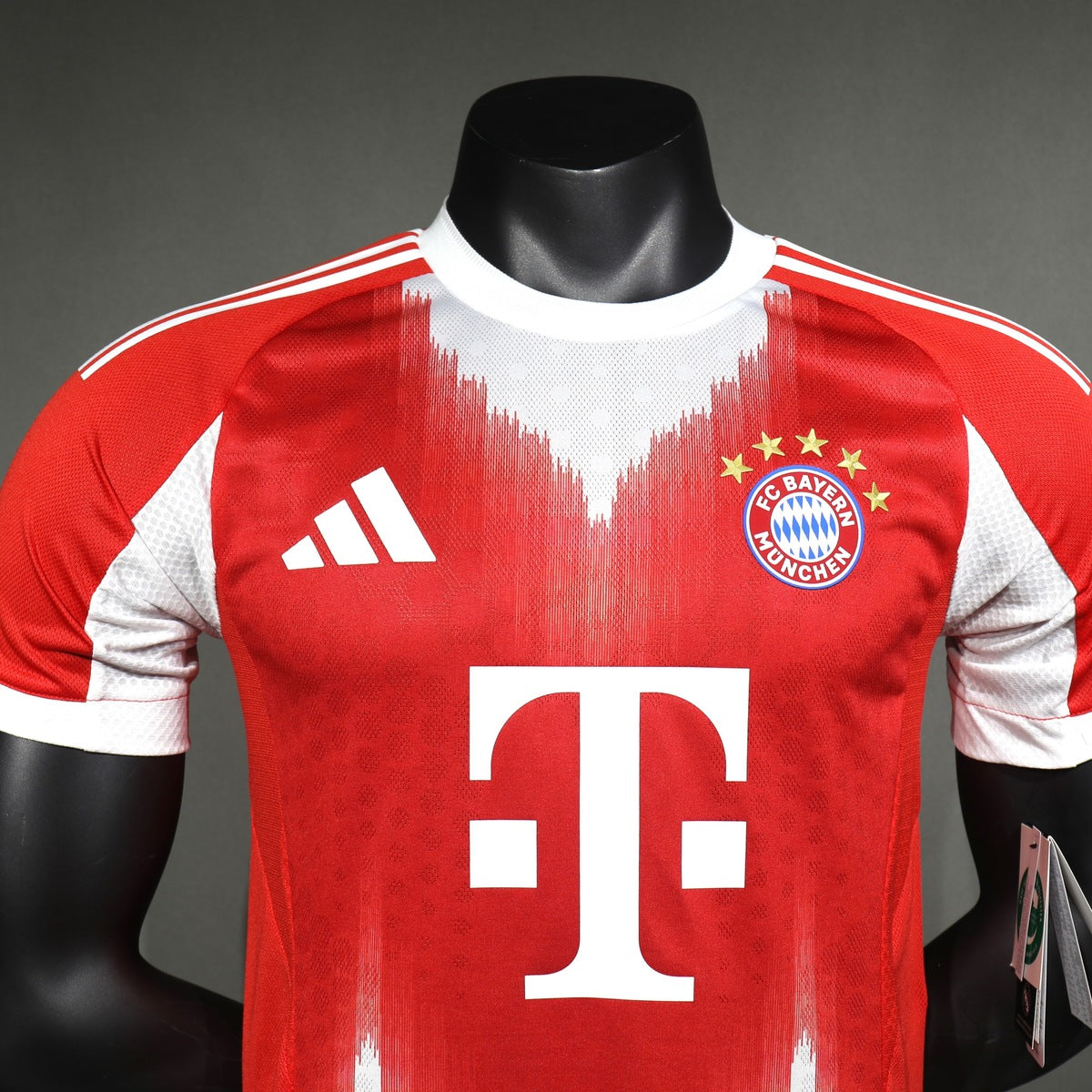 Jersey Bayern Múnich 2025-26 Local rojo, foto 7 de 7