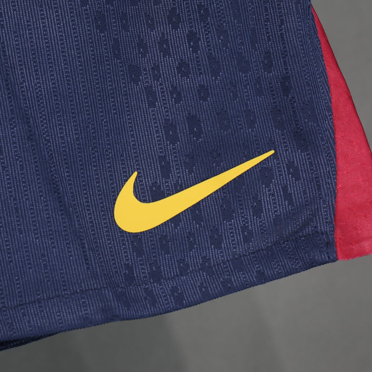Short FC Barcelona Nike 2026 Local azul marino, foto 4 de 5