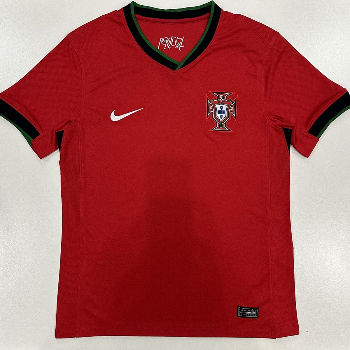 Jersey Portugal 2024 Local rojo, foto 6 de 9