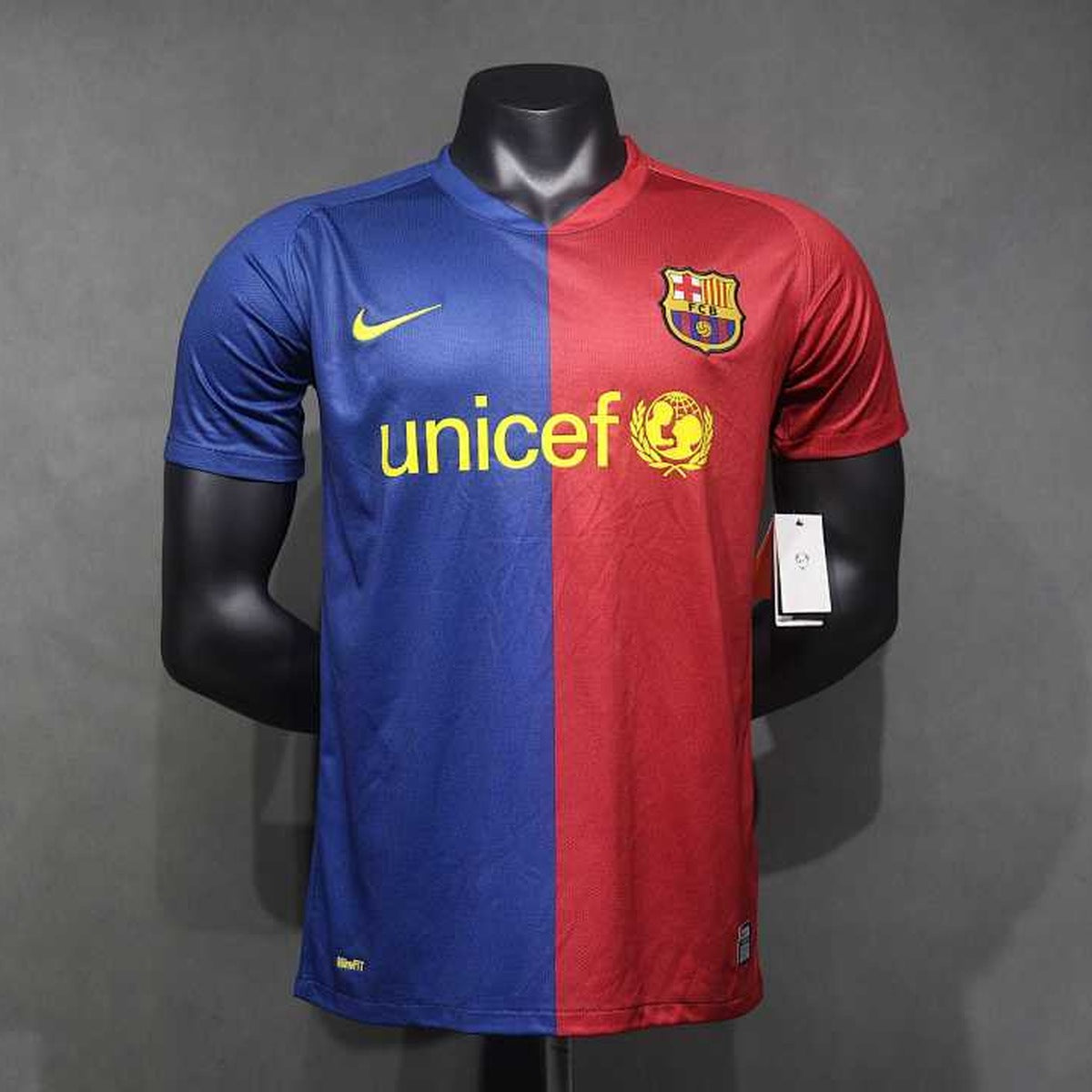 Jersey FC Barcelona 2008-09 Local rojo, foto 4 de 8