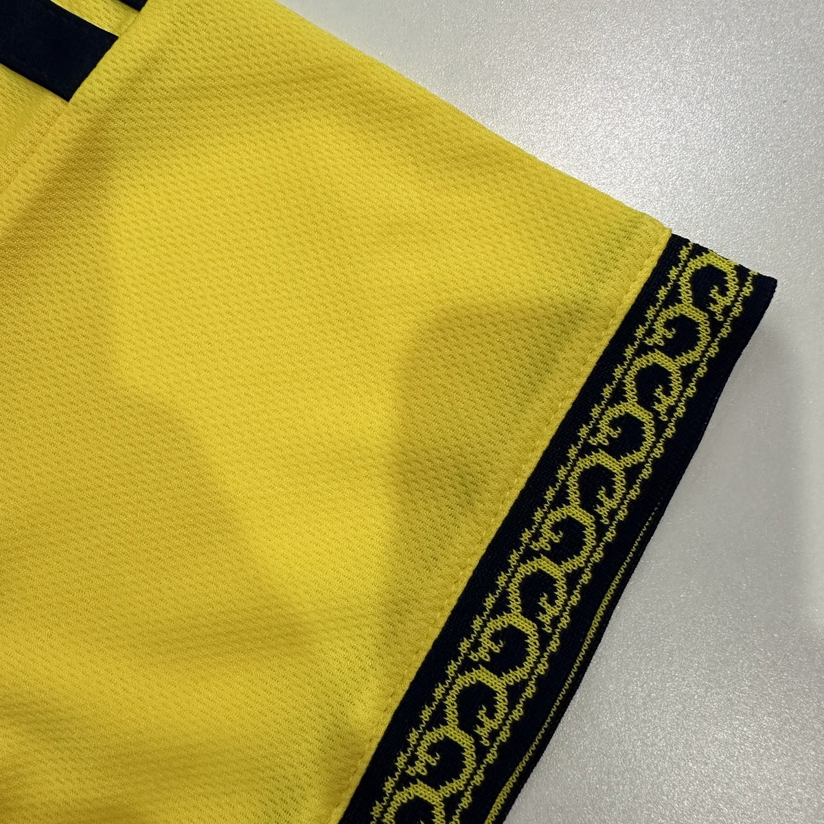 Jersey Al Nassr 2026-27 Local amarillo, foto 6 de 8