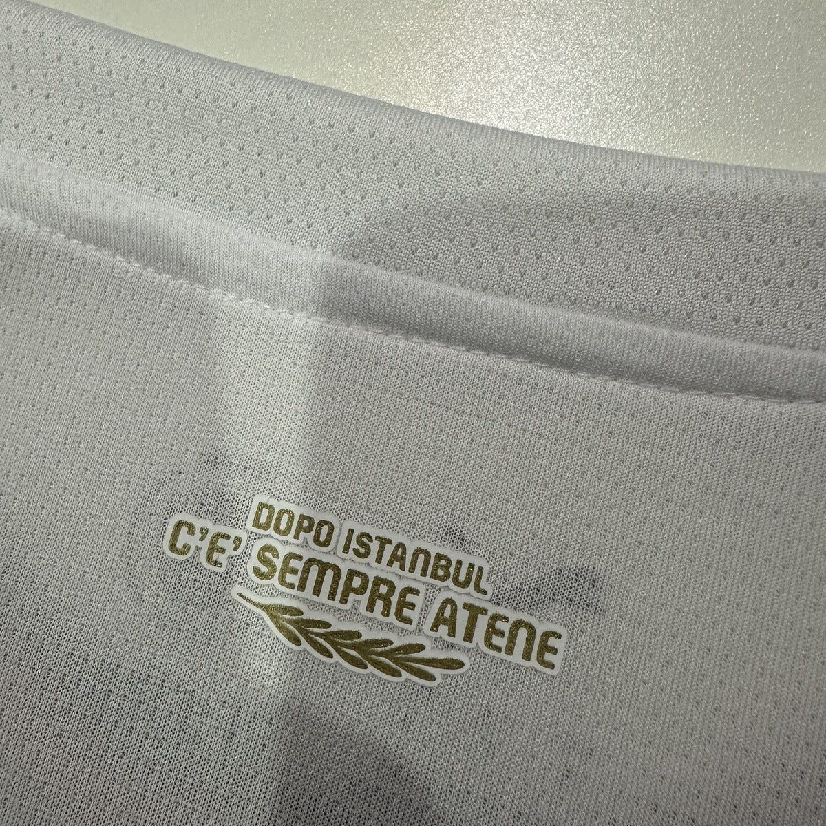 Jersey AC Milan 2026-27 Visitante blanco, foto 6 de 7