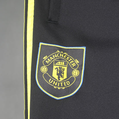 Conjunto Manchester United adidas 2026 Negro, foto 6 de 12
