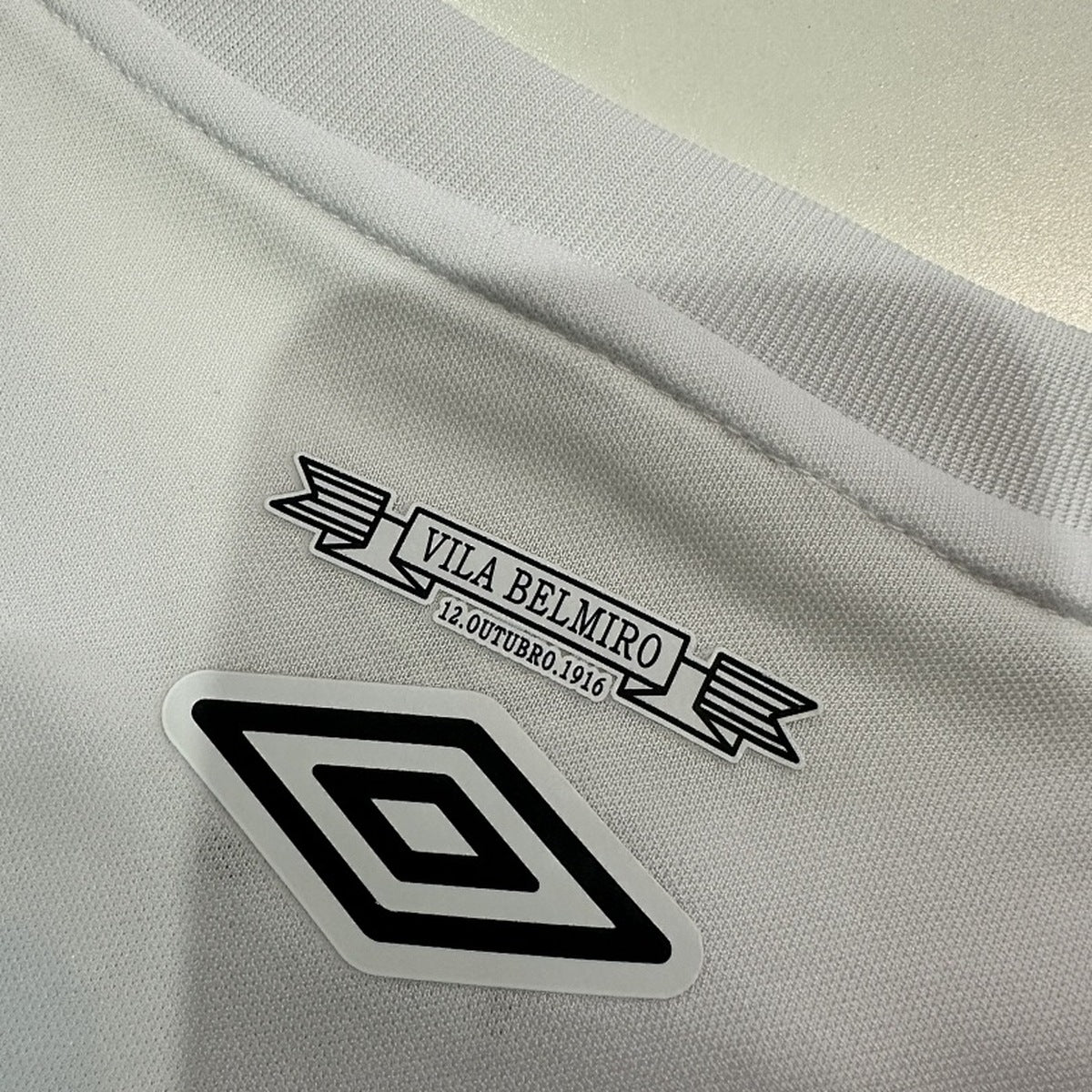 Jersey Santos do Brasil FC 2024-25 Local blanco, foto 6 de 8