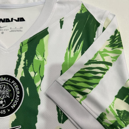 Jersey Nigeria 2025 Visitante blanco, foto 6 de 6