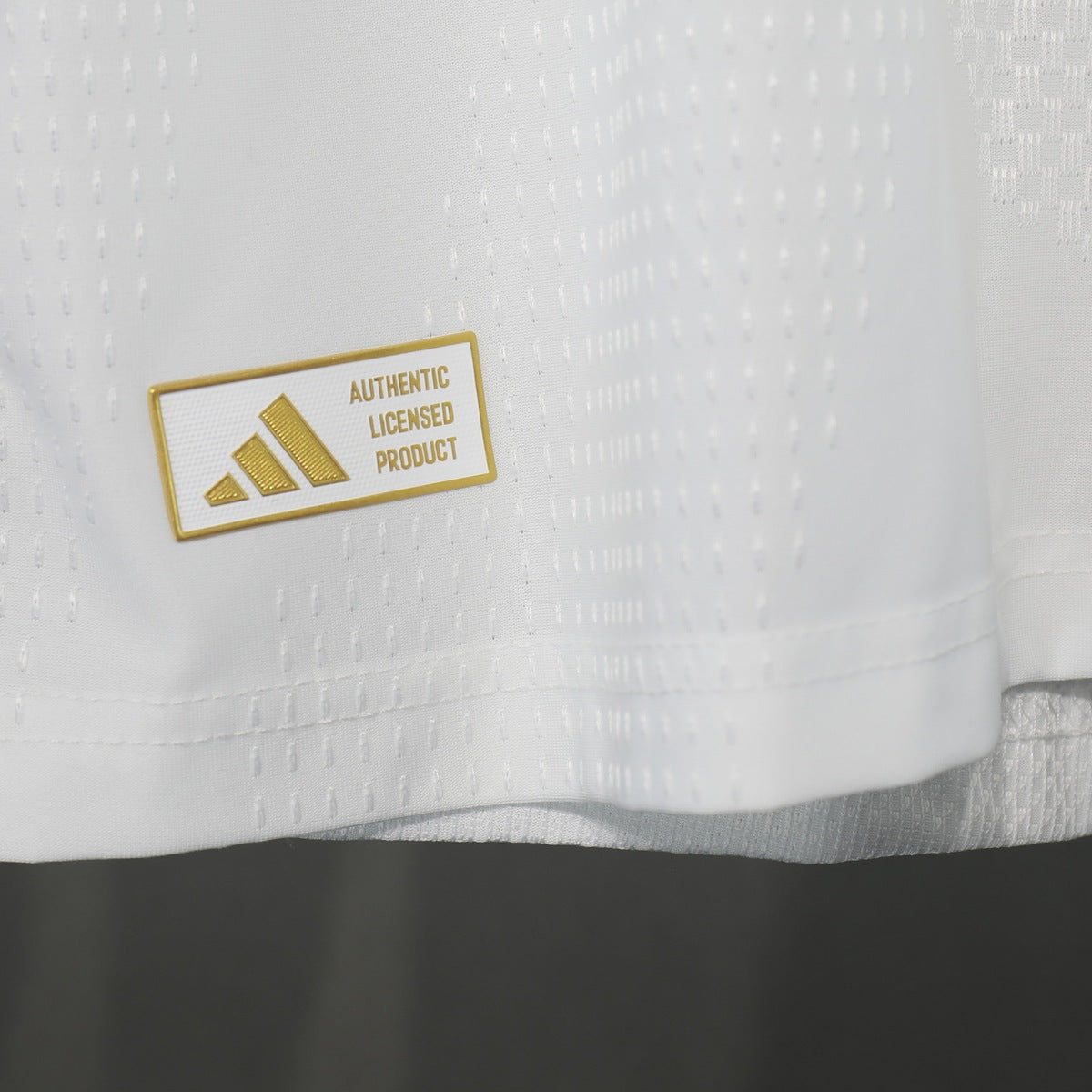 Jersey Real Madrid 2026-27 Local blanco, foto 7 de 9