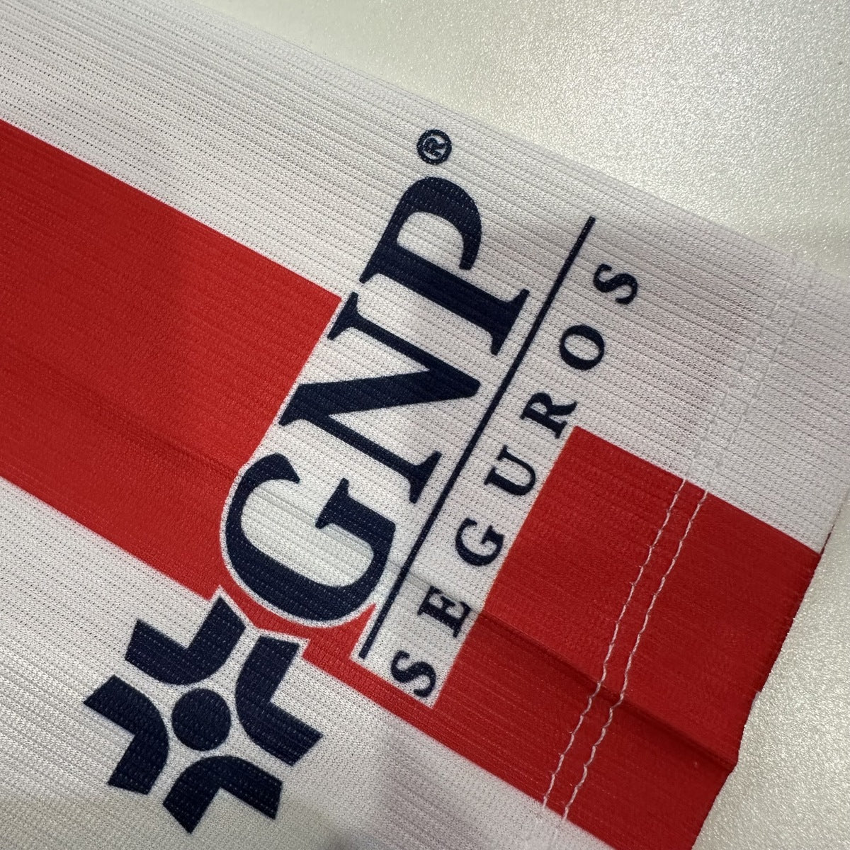 Jersey Chivas Guadalajara 2026-27 Local blanco, foto 6 de 8