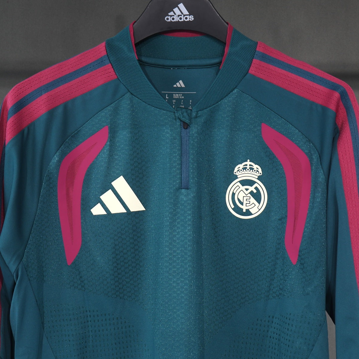 Top de Entrenamiento Medio Cierre Real Madrid adidas 2026 Verde, foto 6 de 6