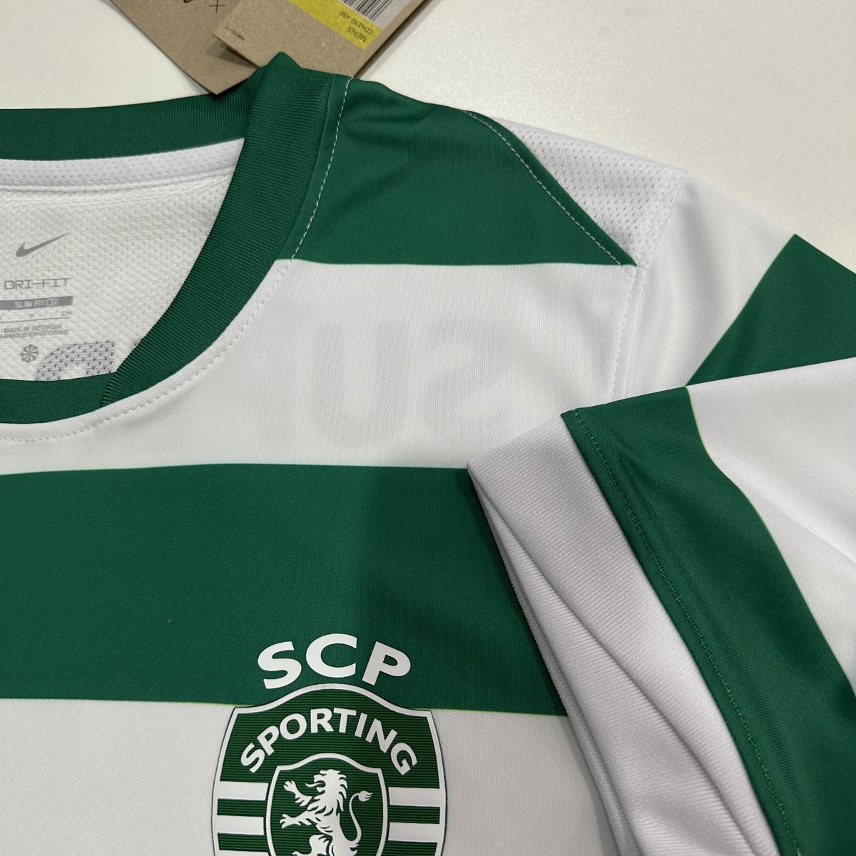 Jersey Sporting de Lisboa 2025-26 Local blanco, foto 6 de 7