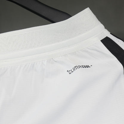 Short Manchester United adidas 2026 Local blanco, foto 4 de 5